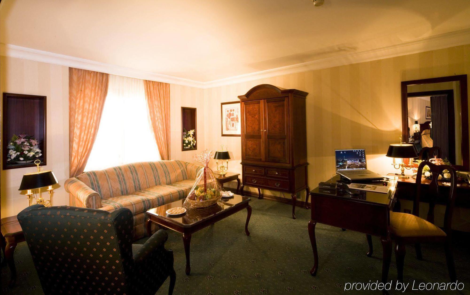 Hotel Mena Red Sea Palace Džidda Pokoj fotografie